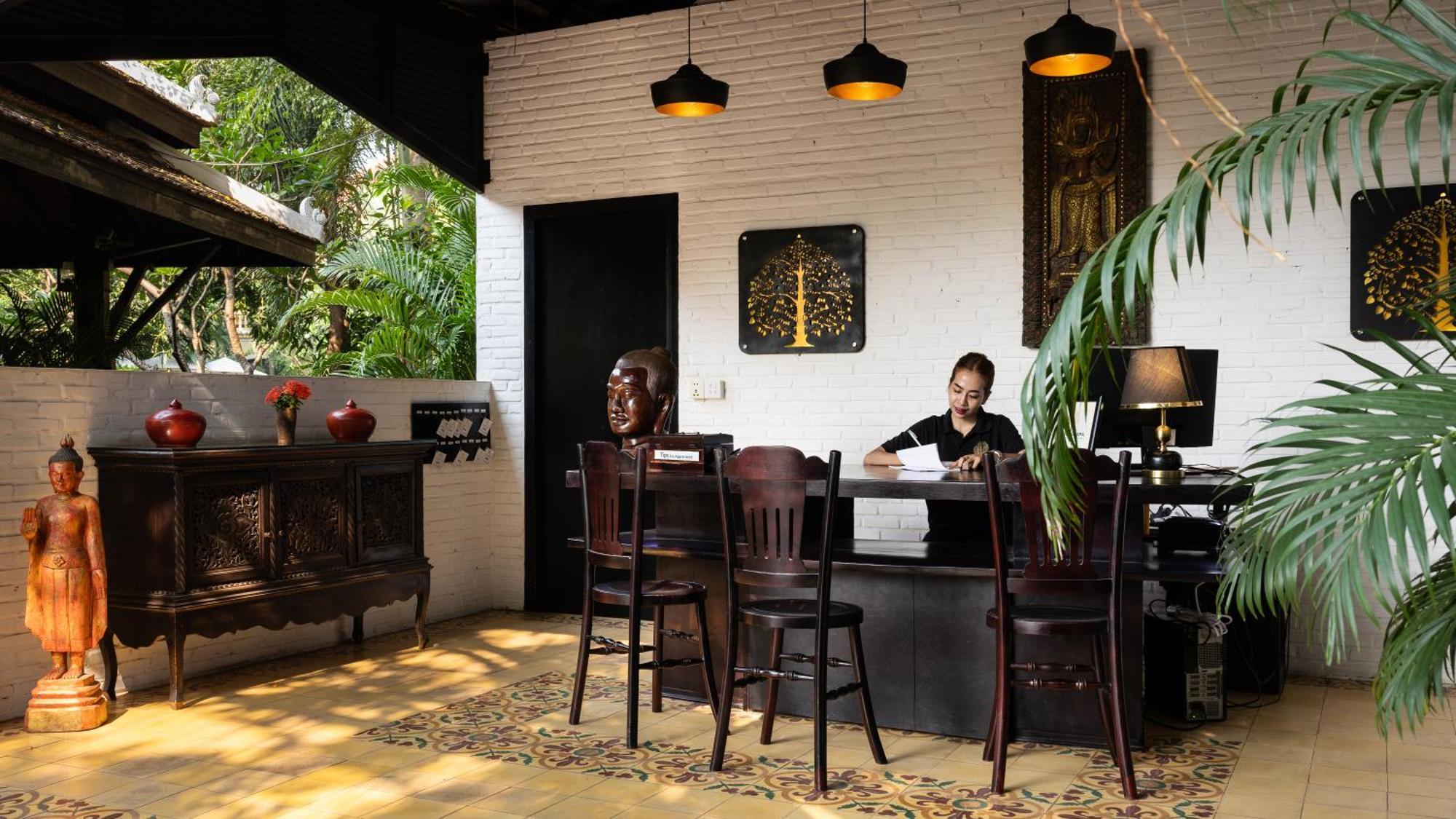 Pavillon D'Orient Boutique Hotel Siem Reap Buitenkant foto